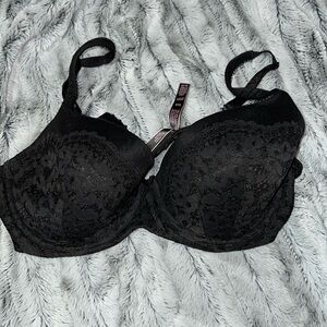 Victoria's Secret Lined body by Victoria